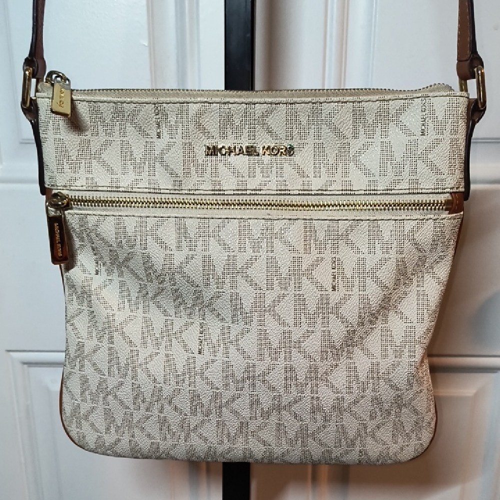 Michael Kors Cream Crossbody Bag